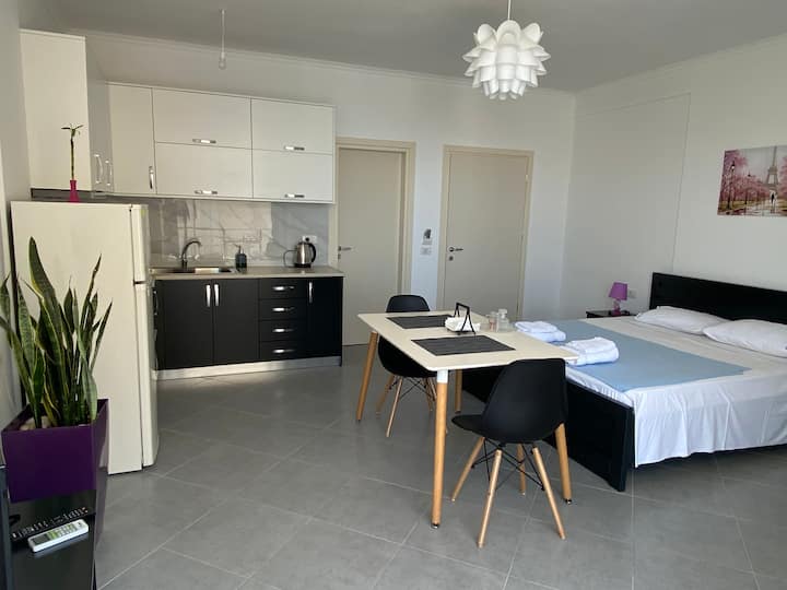 1. Terrace View Apartments!amazing Sea View! - Saranda