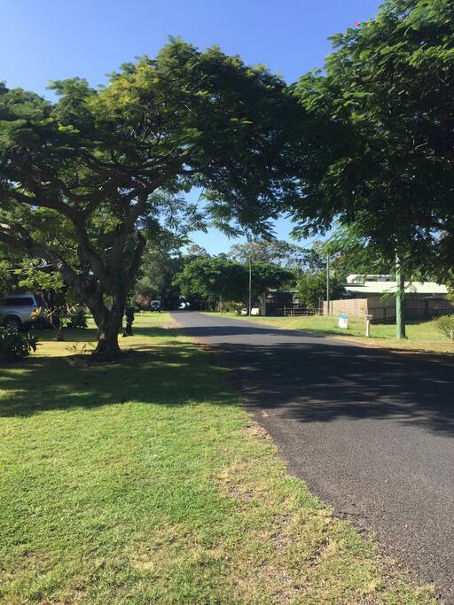 Short walk (60mtrs) to the beach