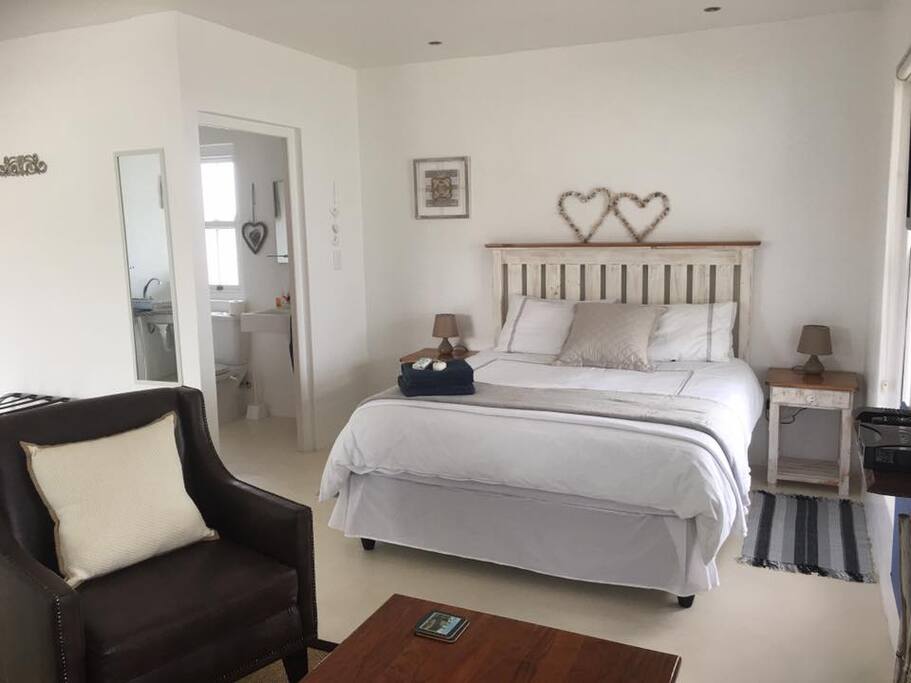 Spacious sitting, dining and sleep area