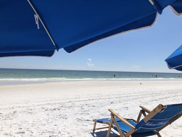 The Emerald Blue at Island Princess