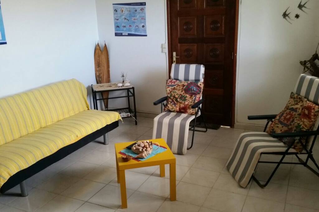 Salon avec TV