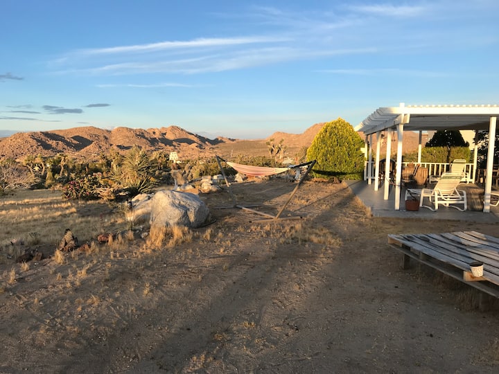 Coyote Creek Retreat - Joshua Tree, CA