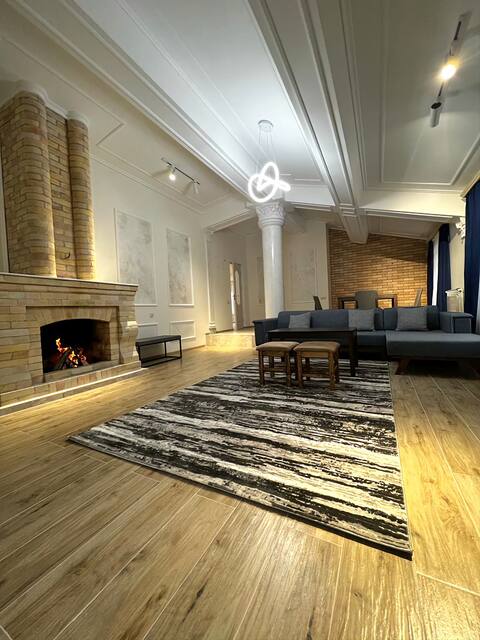 Van Resort VIP with fireplace