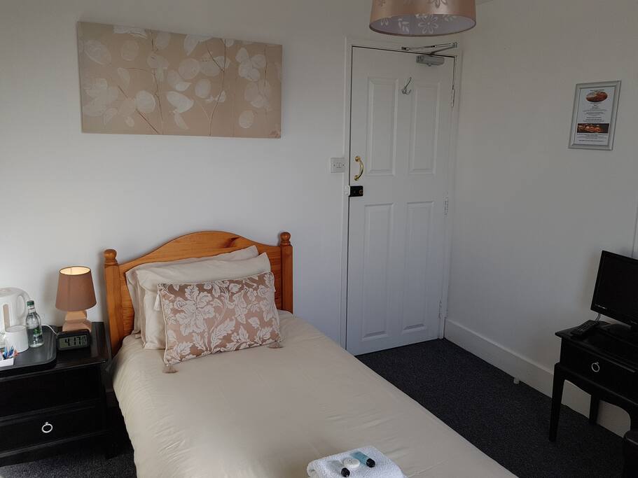 Bedroom No.19