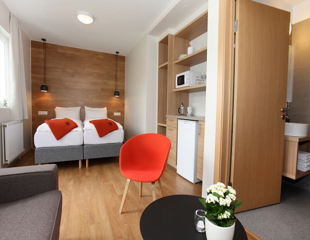 Bright & Cozy Studio - Stracta Hotel