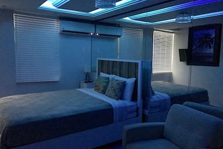 Beach Front newly remodeled studio    {105}