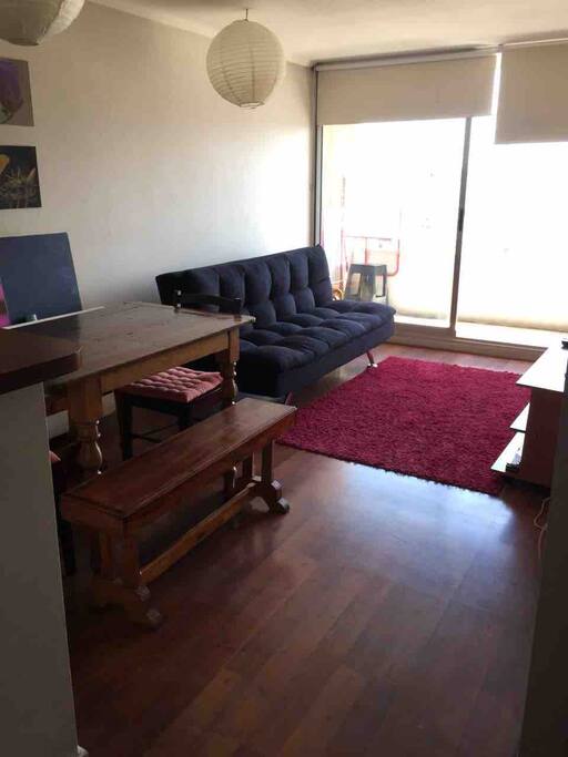 Living - Comedor (para 6 personas) con tv + cable y sillón-cama, balcón