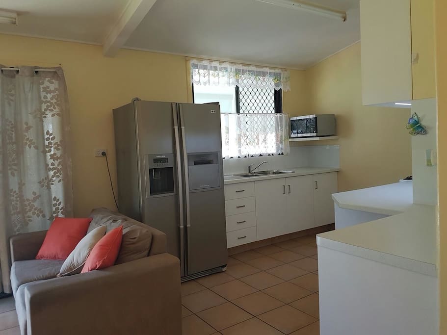 Fridge-Freezer with water and ice dispenser