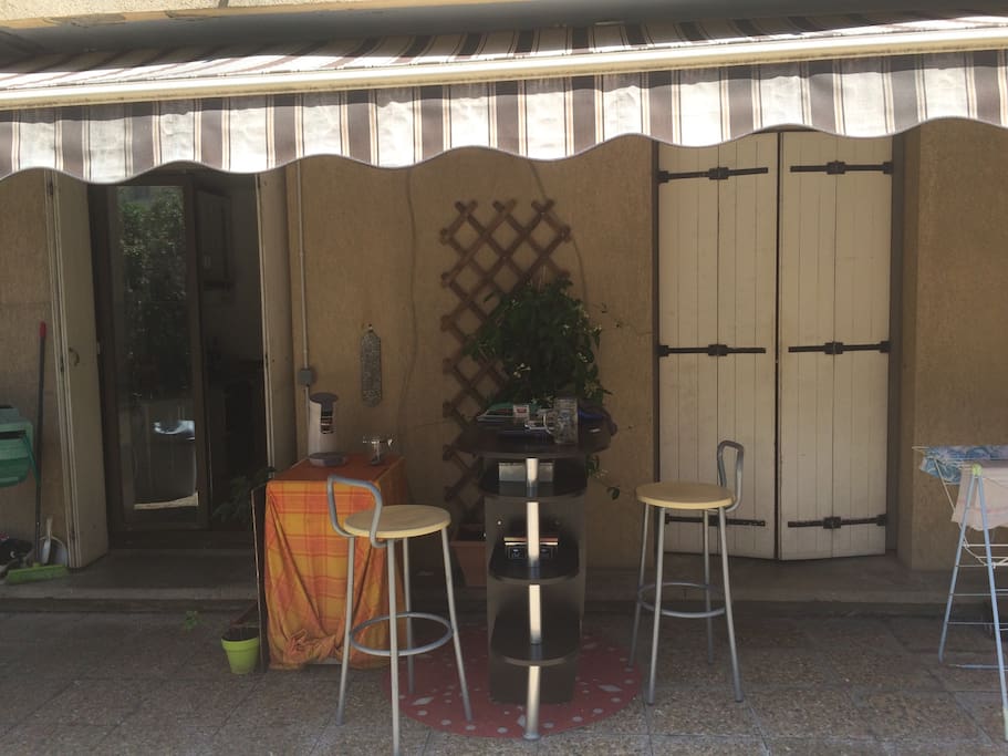 Terrasse / Bar
