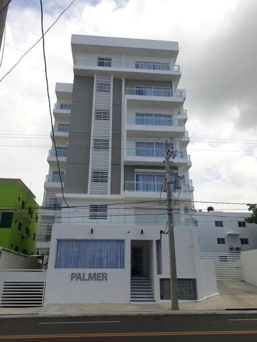 EDIFICIO-BUILDING