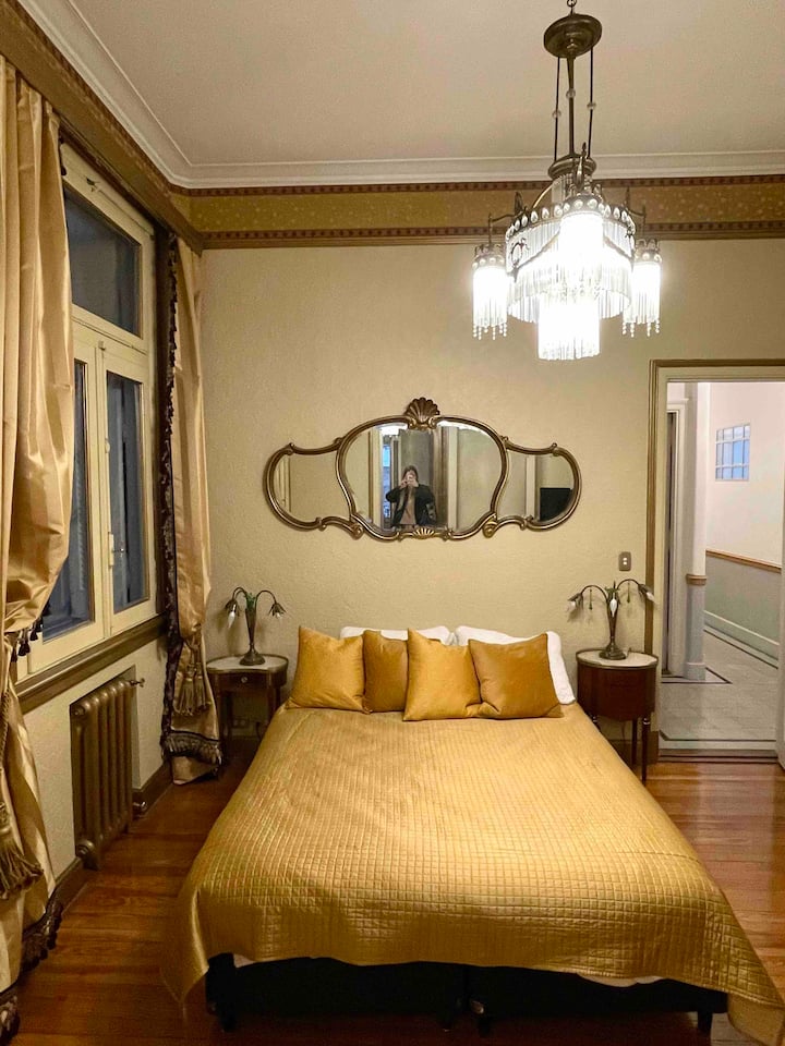 חדר שינה ראשי. 