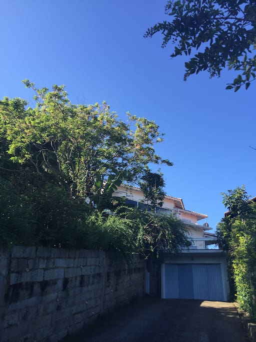 Foto da frente da casa