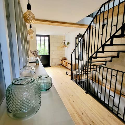 Successful Airbnb property: Beautifully decorated house 2 steps from the Bordeaux park in Caudéran