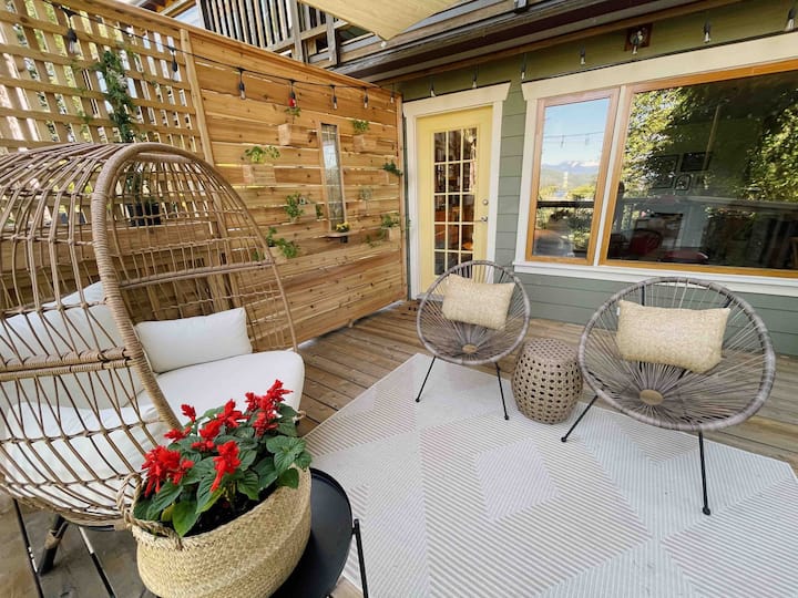 Gibsons Vacation Rentals & Homes British Columbia, Canada Airbnb