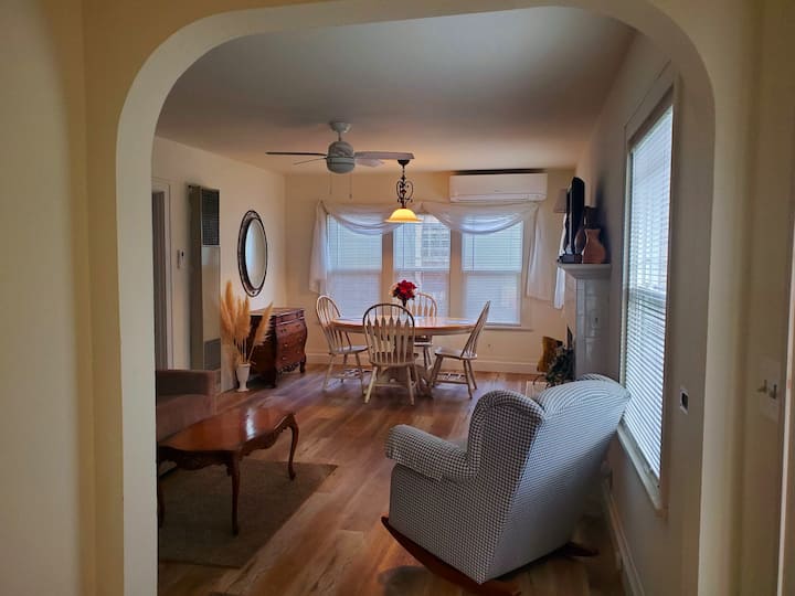 Washington Blvd Historic District Cottage - Grants Pass, OR