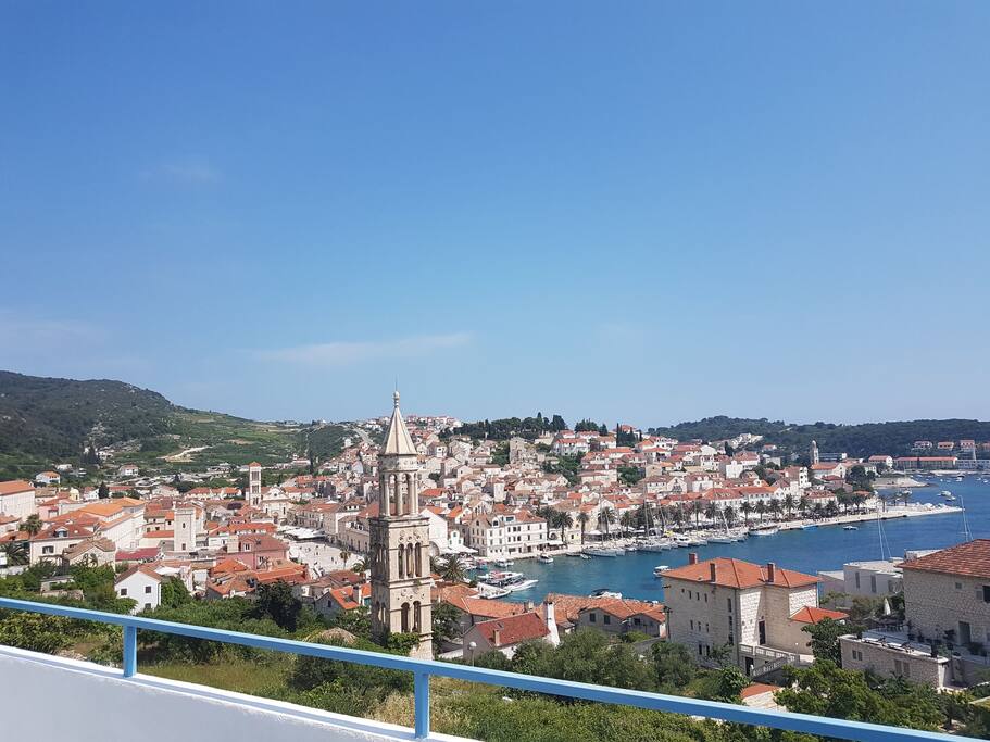 Pogled s balkona