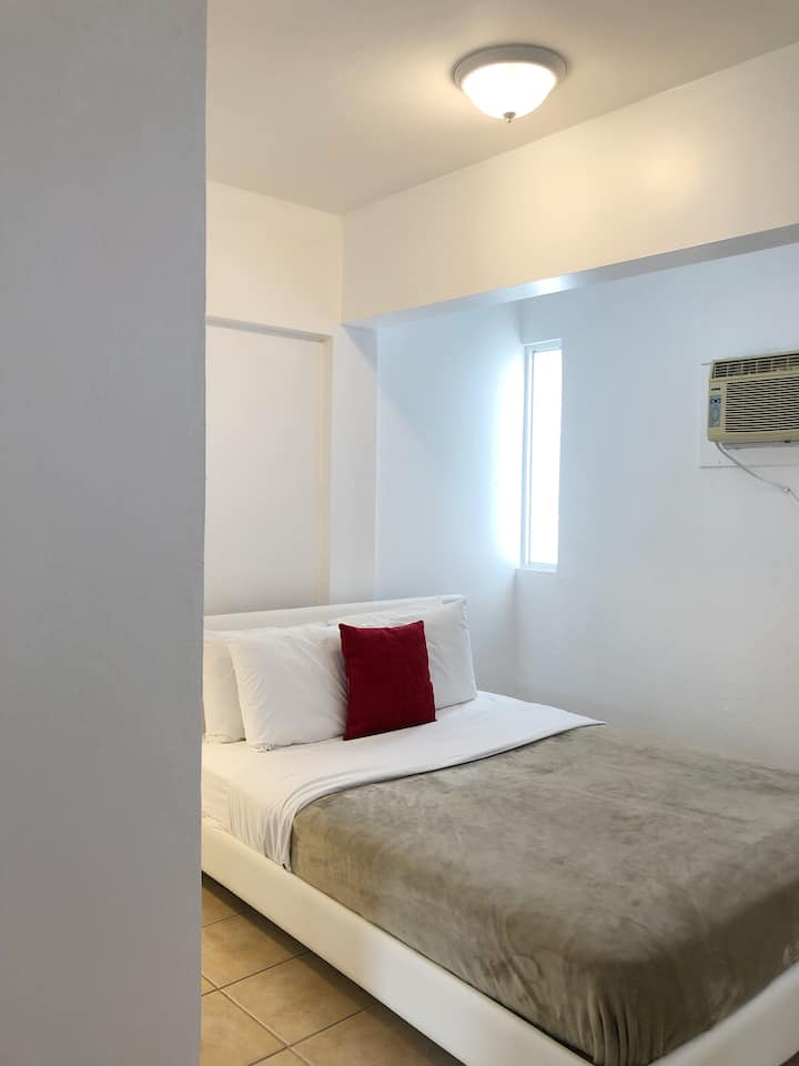 საძინებელი 1