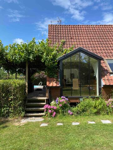 La Conciergerie by M managed Airbnb listing 1