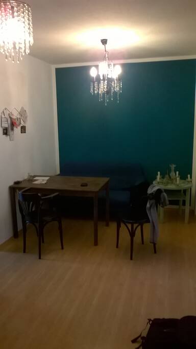 Das "Ess- und Wohnzimmer" im Flur