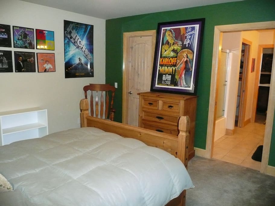Ample dresser, shelf and closet space.