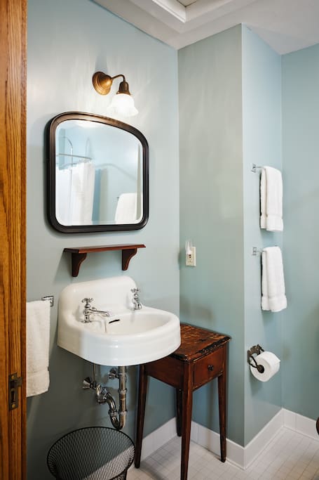 Walnut room's private bathroom. Clean and inviting.