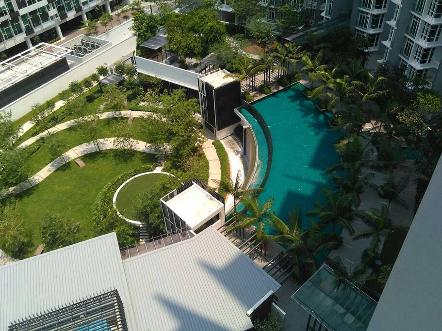 Swimming pool with Garden