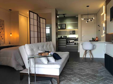 Top performing Airbnb: Premium experience, complete studio close to everything in Campinas