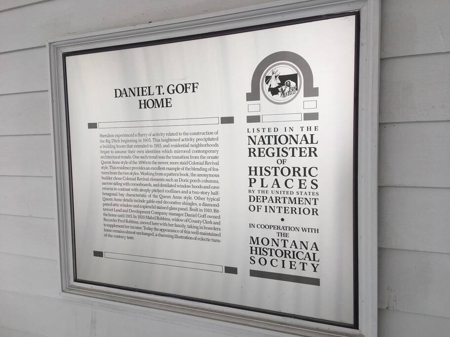 whole
During your stay be sure to read the history of our Daniel Goff Jpise