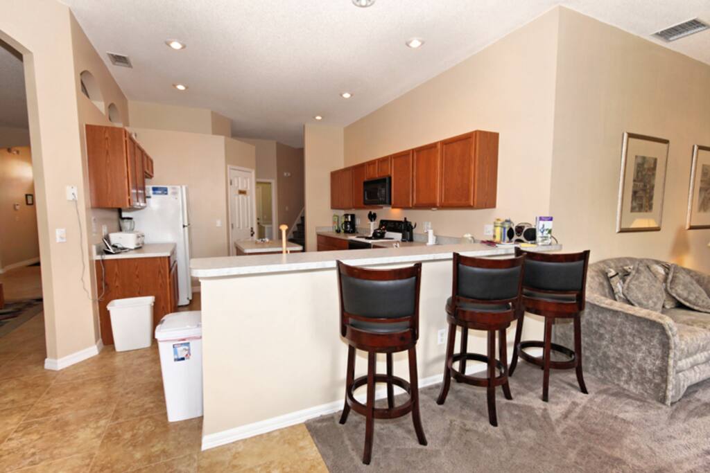 Sweet Home Vacation Disney Rentals Vacation Homes Florida Orlando Hampton Lakes (kitchen)