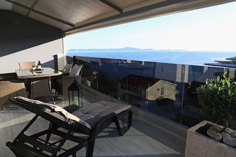Popular Airbnb listing: Apartment Dario in Čara