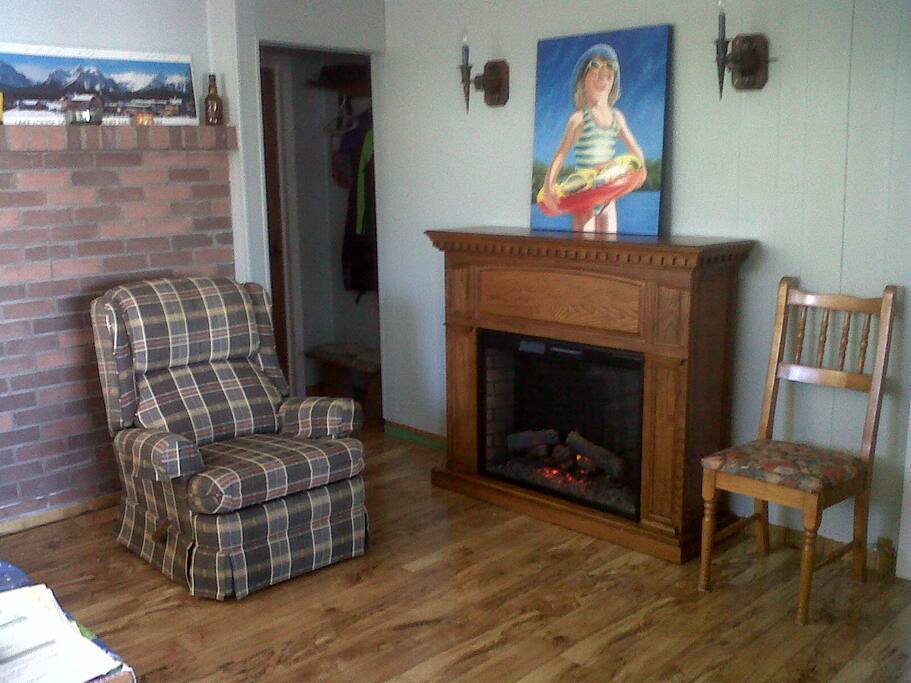 Fireplace for reading