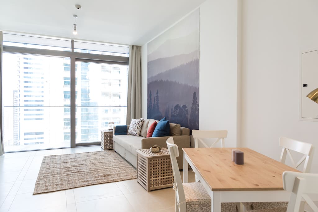 Spacious Living room