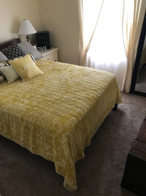 Second bedroom