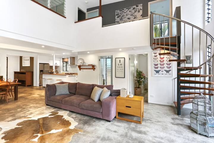 Blue Moon – Walk To Noosa River & Restaurants gallery image 3