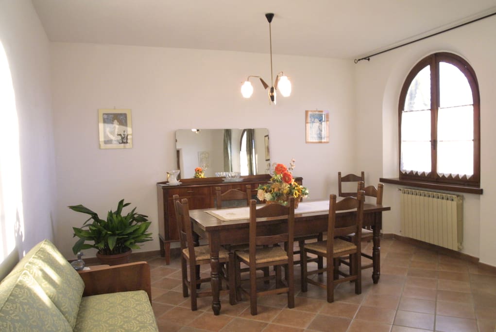 The spacious living/dining room.