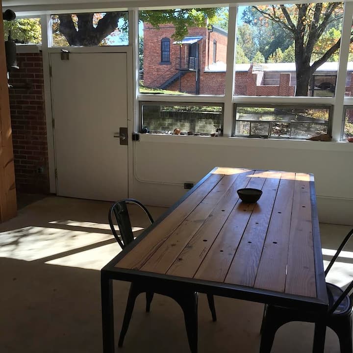 Habersham Mills Artist Space Apartments for Rent in Demorest,