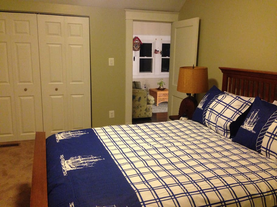 Huge closets space