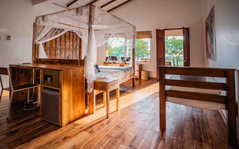 Spacious family suite with access to pool & beach