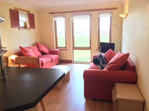 Successful Airbnb property: Nairn Beach Side Apartment with stunning views in Nairn