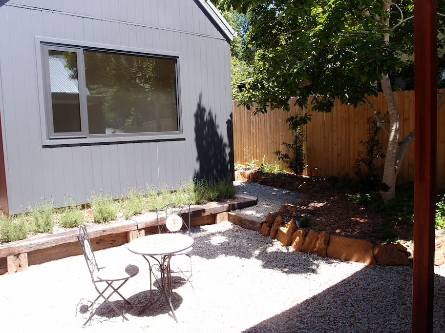 Private courtyard