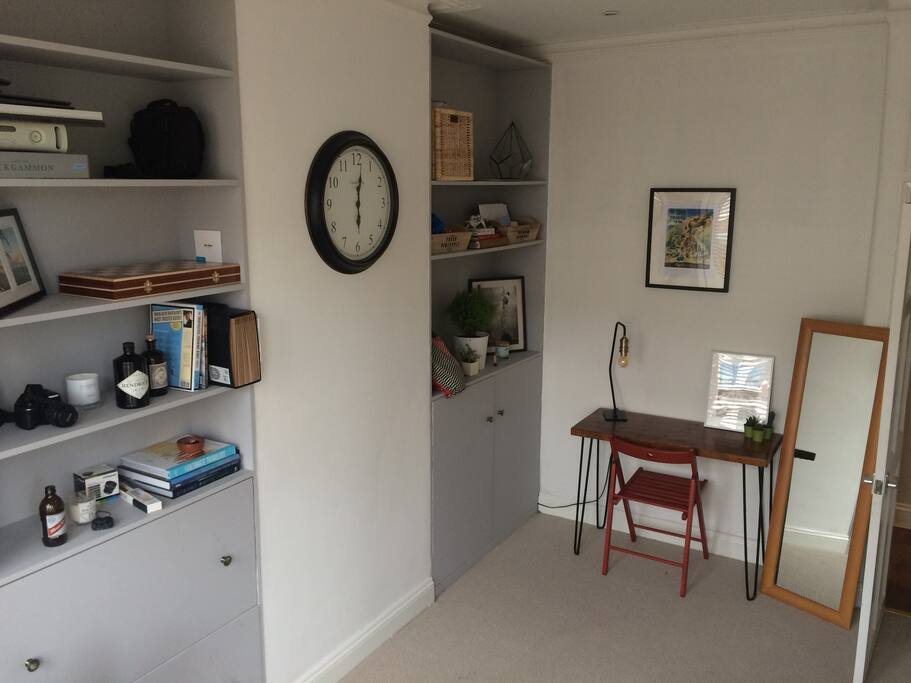 Bedroom from the other side