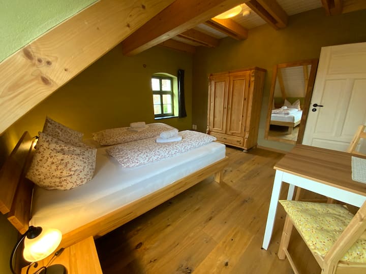 Dormitorio 1 con cama doble