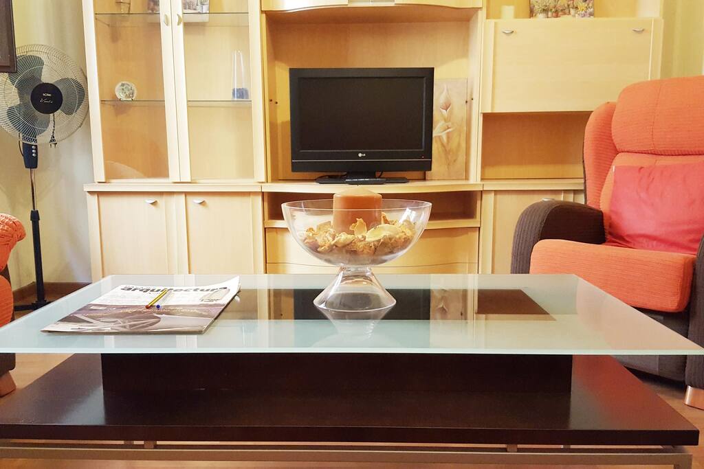 Amplio salón para descansar después de un día de turismo