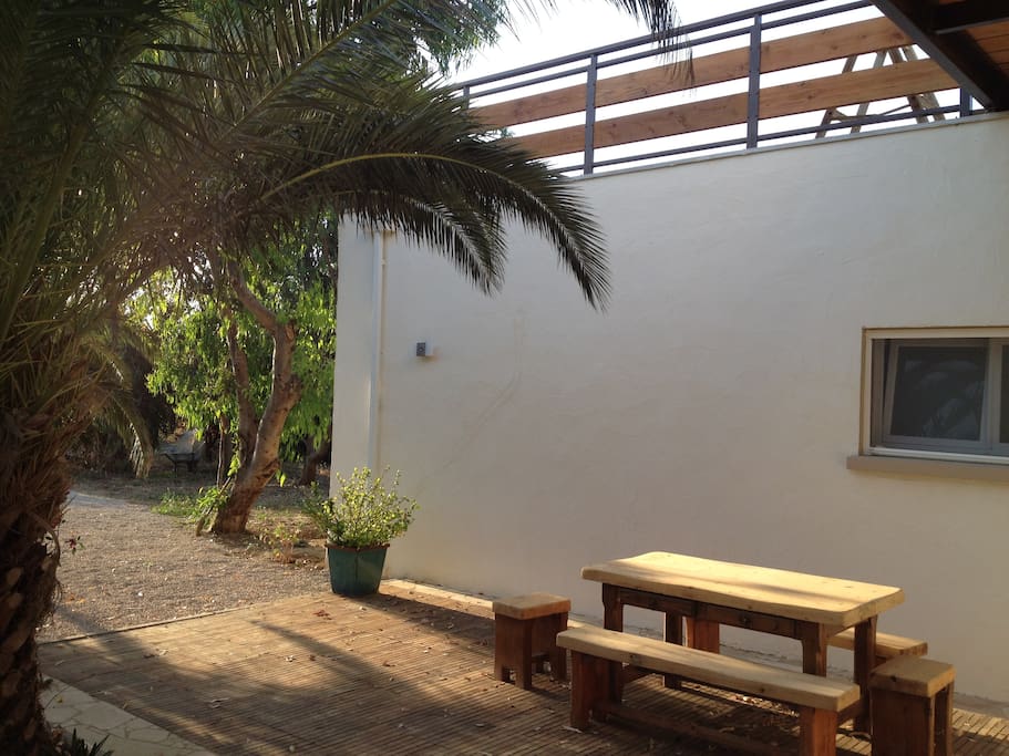 terrasse ouest et entrée