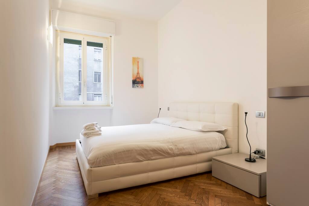 The Bedroom - The comfortable double bed with soft bed-linen and towels