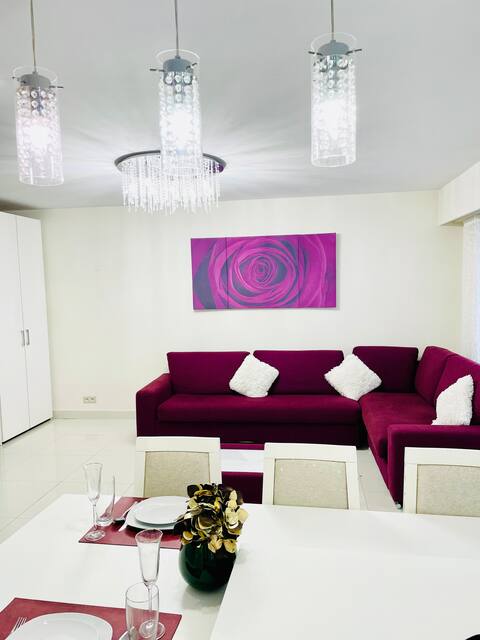 Propriété Airbnb réussie: Unique apart center near the sea à Nice