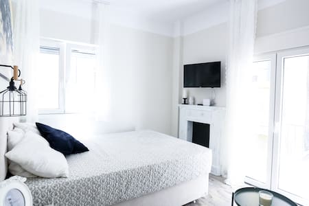 Fresh country chic city center apartment.