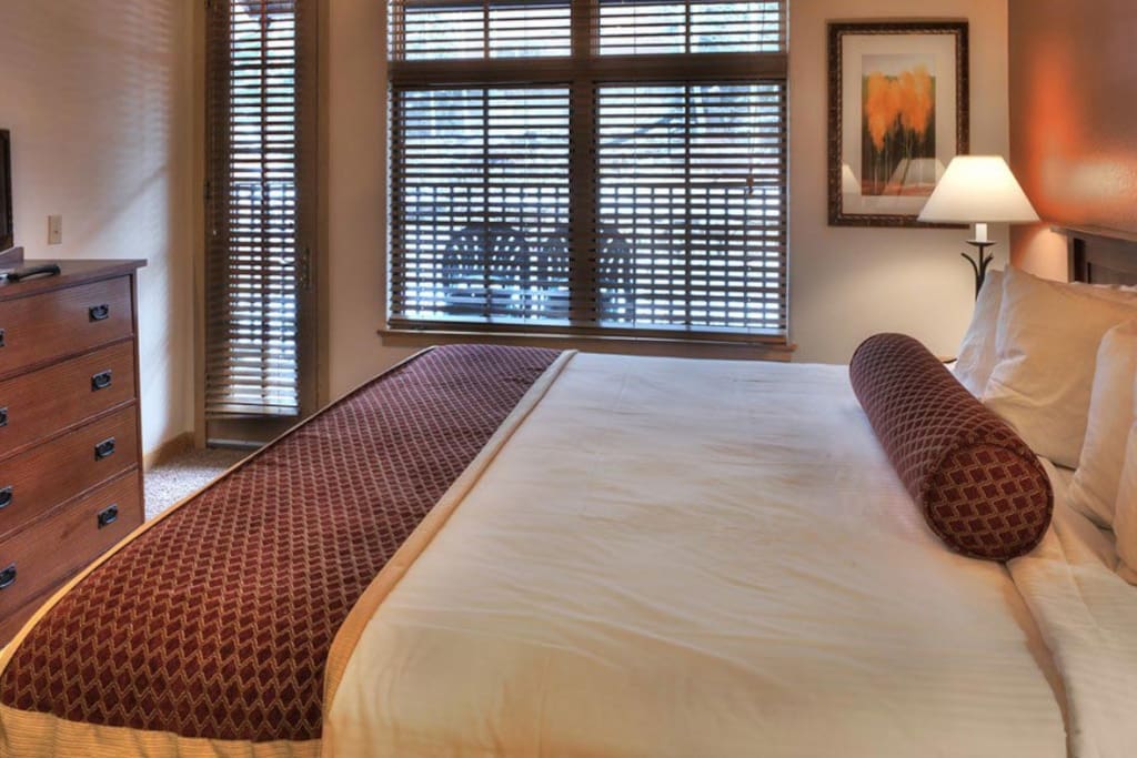 2nd Bedroom