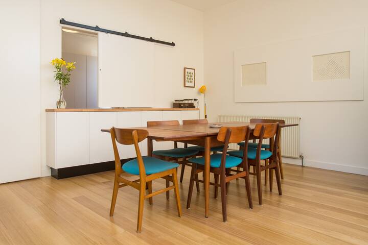 Stunning and spacious architect renovated chapel. gallery image 4