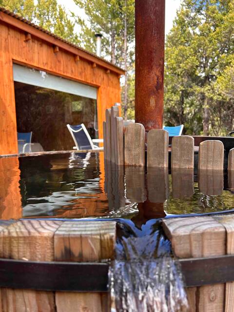Ciprés cabin with hot water tub